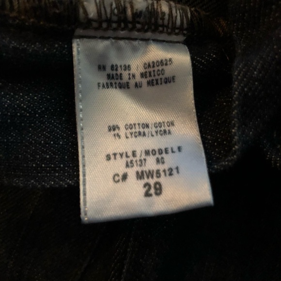 Guess Jeans - Picture 8 of 8